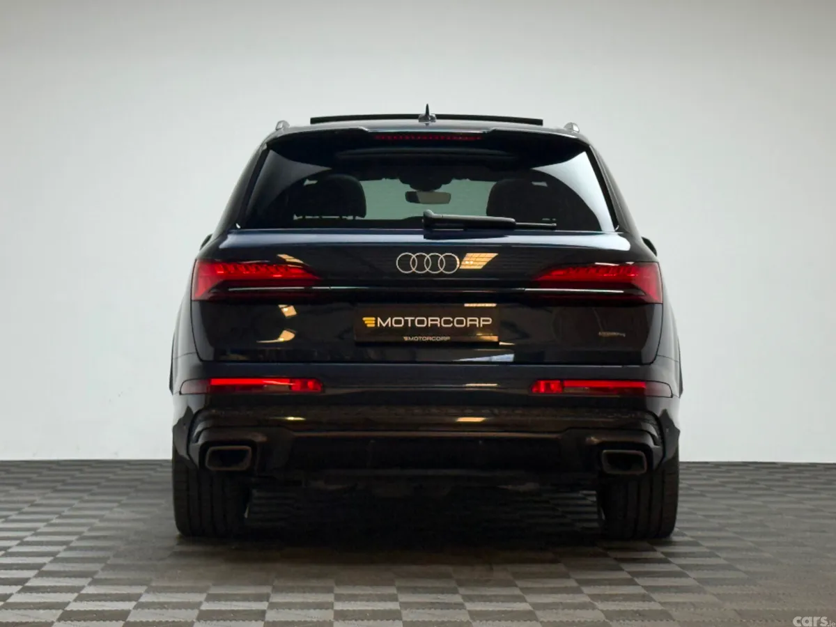 Audi Q7 SUV, Petrol Plug-in Hybrid, 2025, Blue