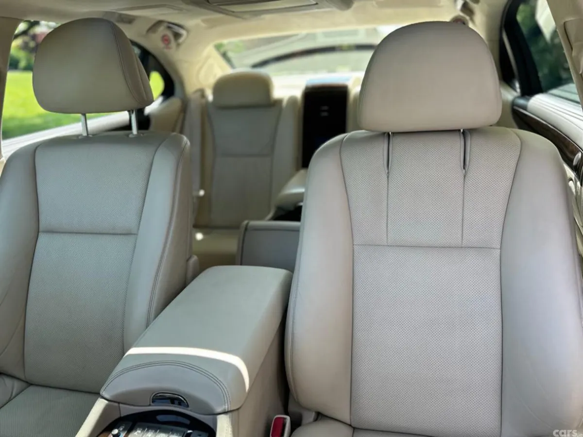 Lexus LS Saloon, Petrol Hybrid, 2008, Grey