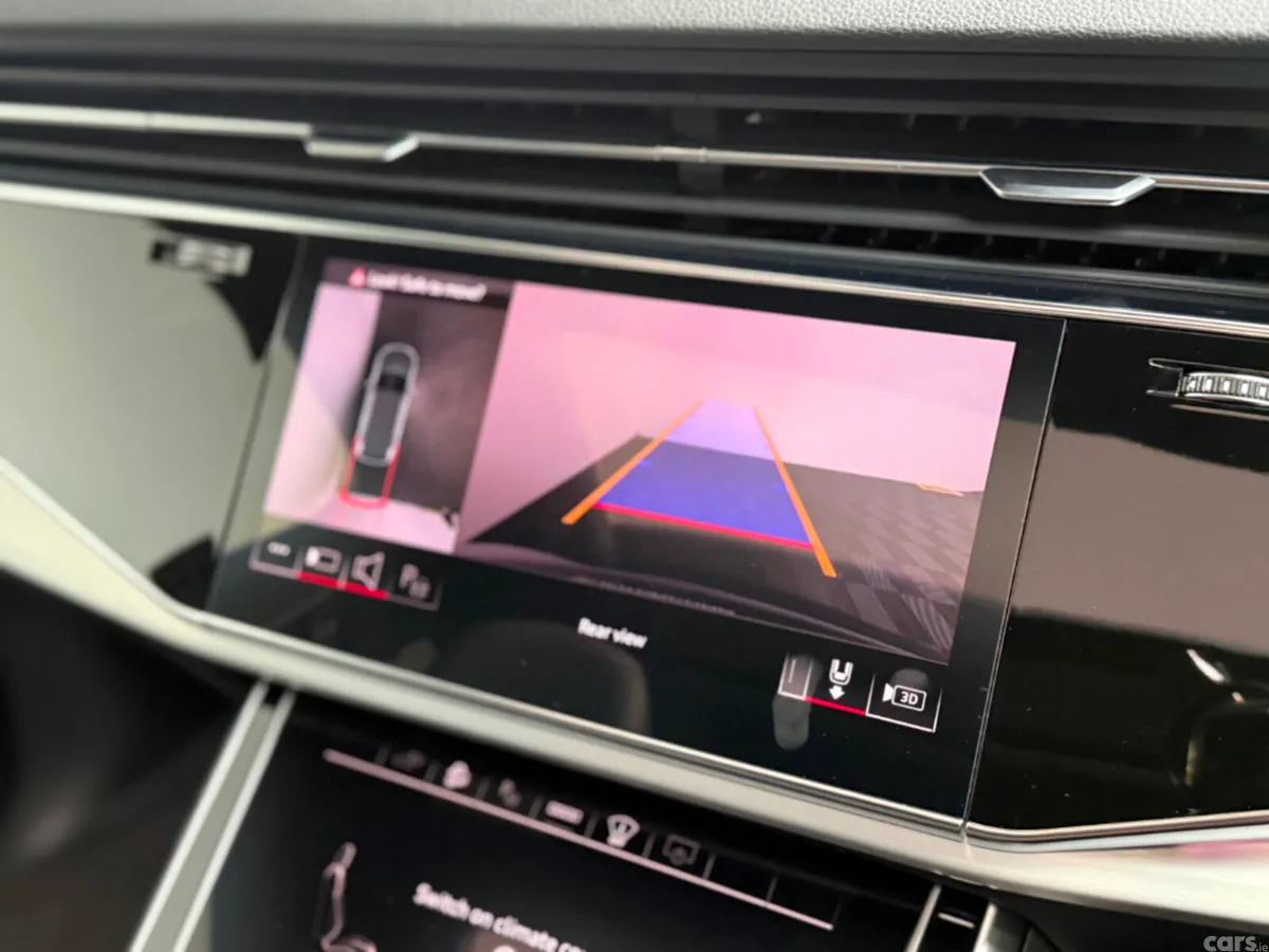 Audi Q7 SUV, Petrol Plug-in Hybrid, 2025, Blue