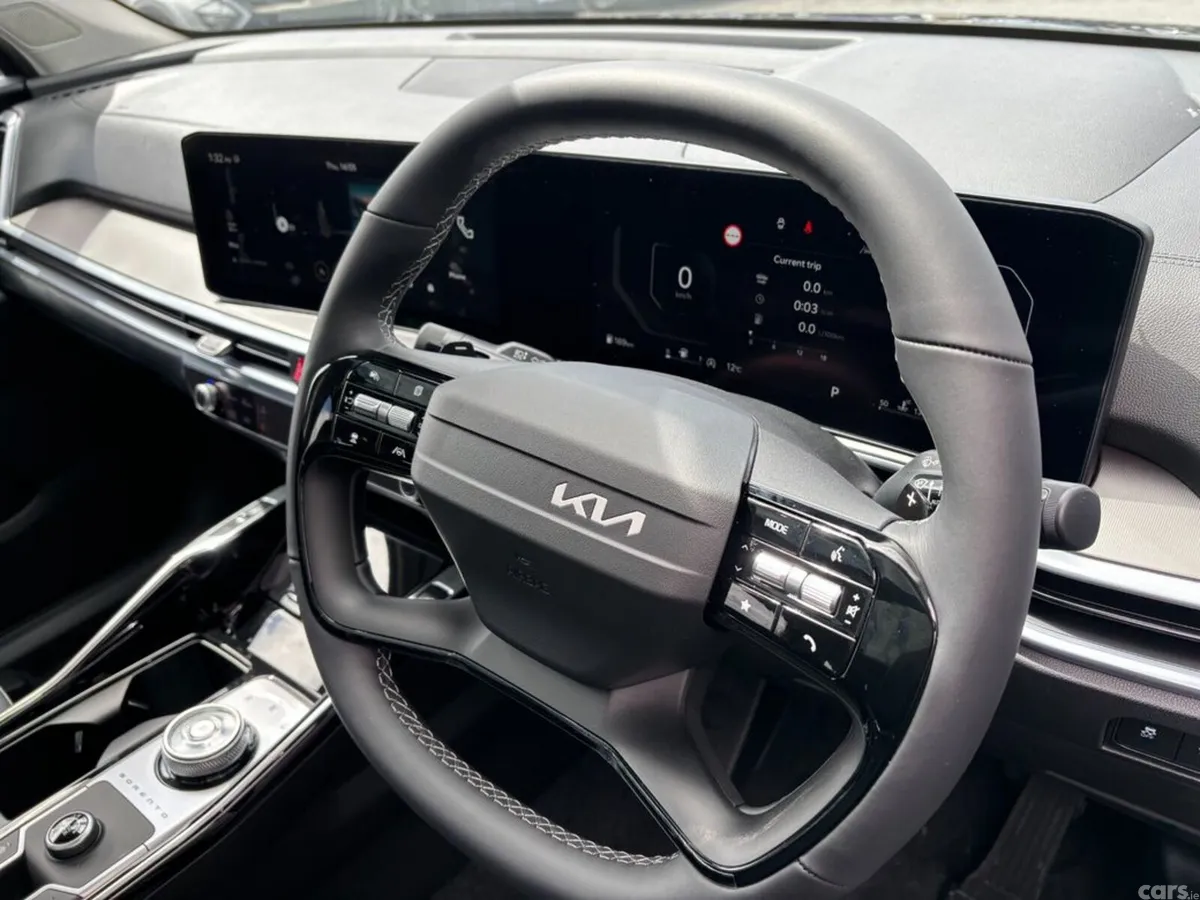 Kia Sorento SUV, Diesel, 2027, Grey