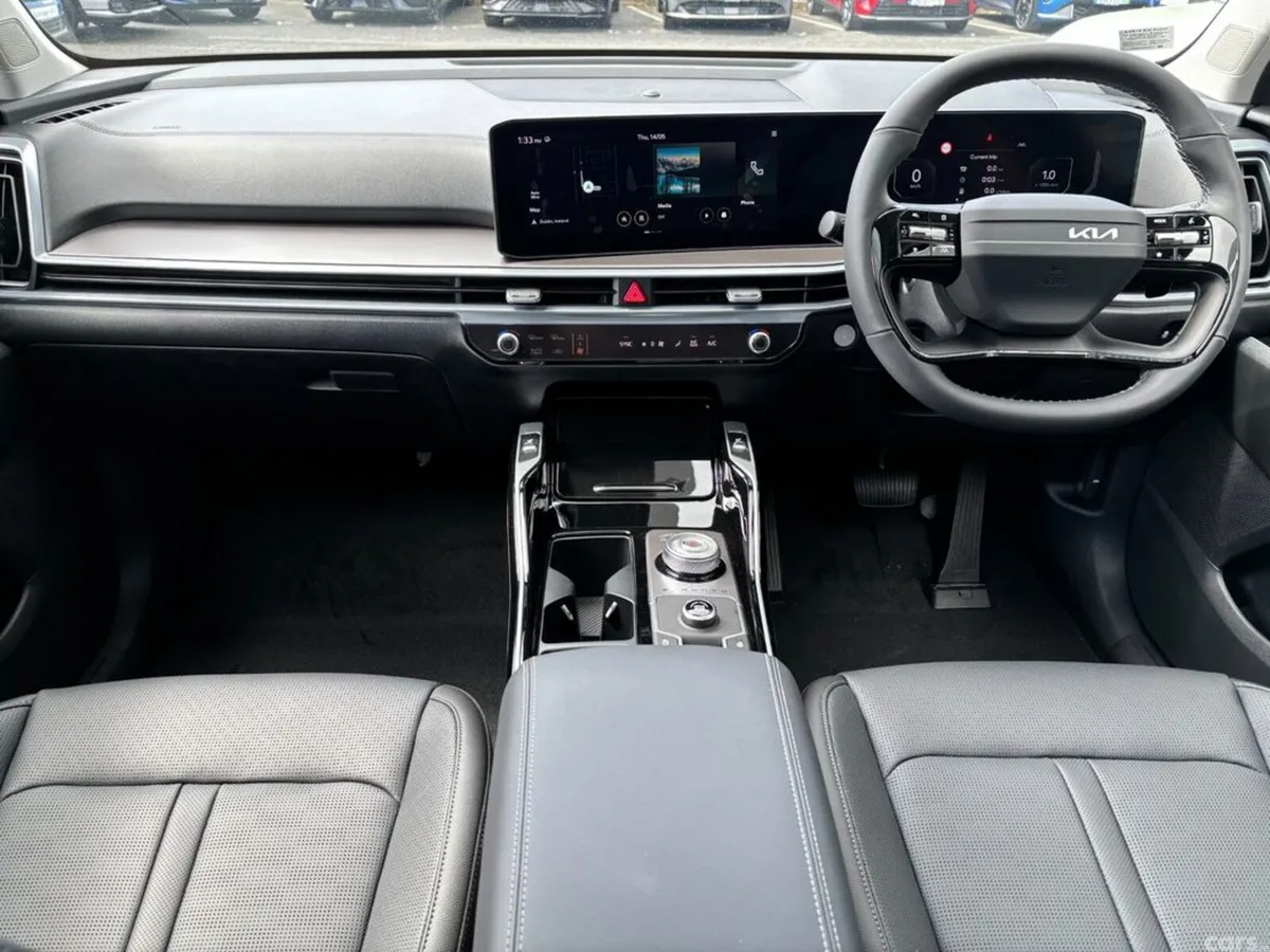 Kia Sorento SUV, Diesel, 2027, Grey