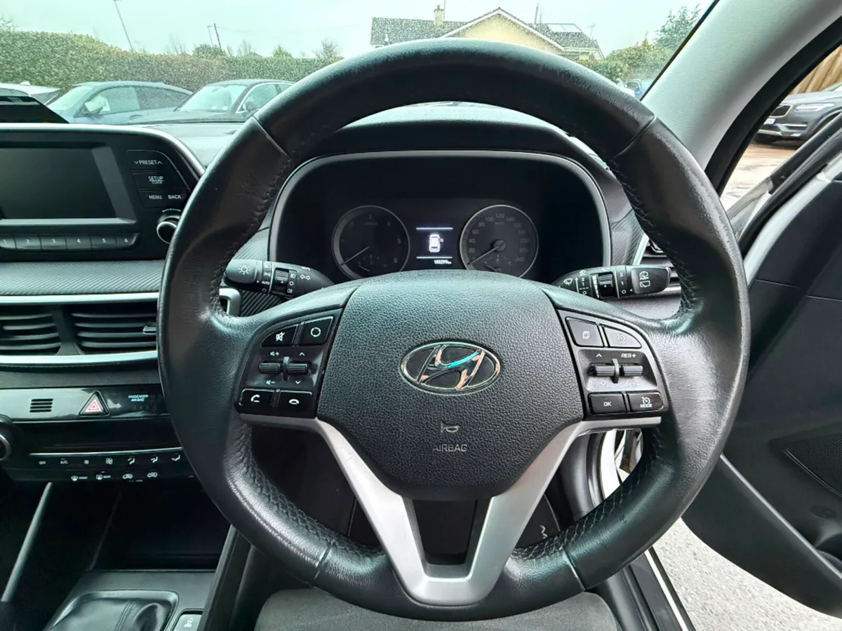 Hyundai Tucson MPV, Diesel, 2019, White