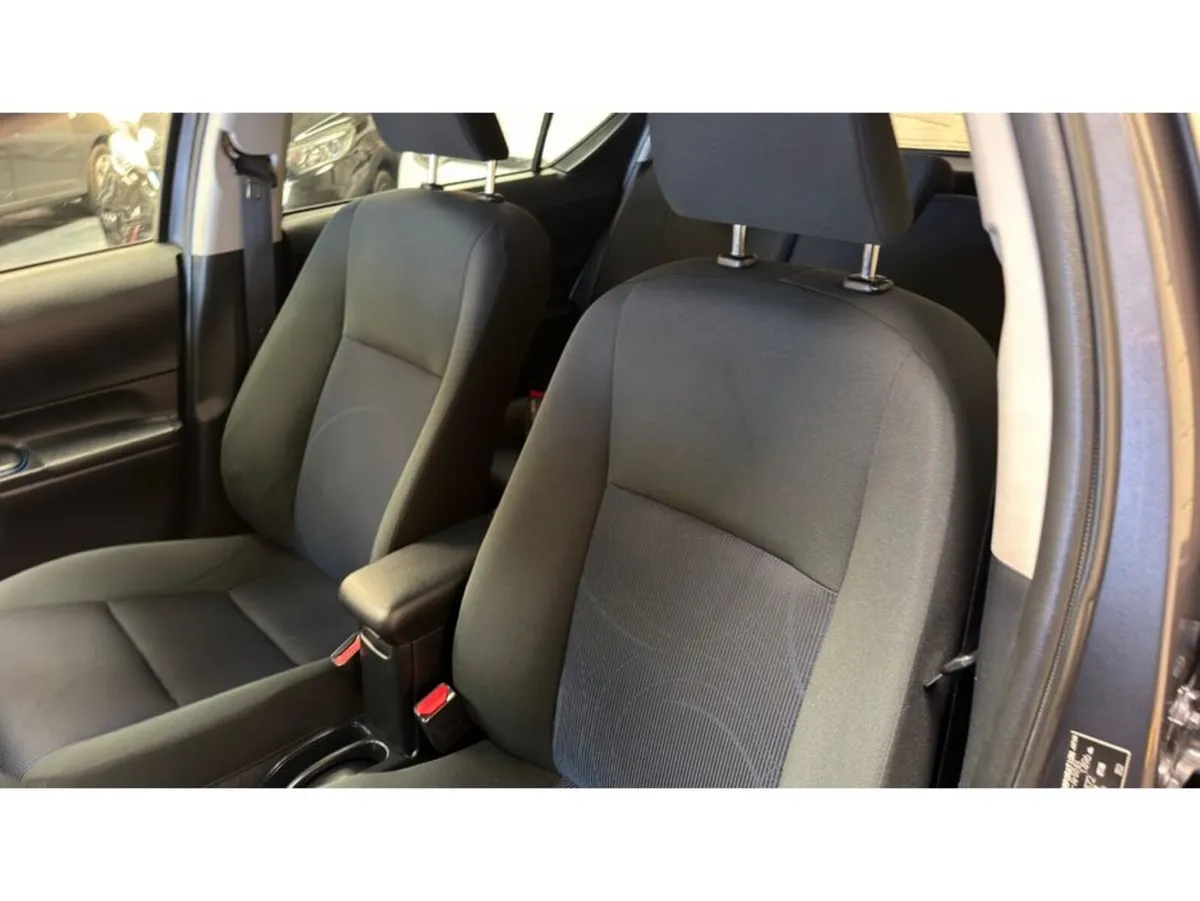 Toyota Aqua Hatchback, Petrol Hybrid, 2015, Grey