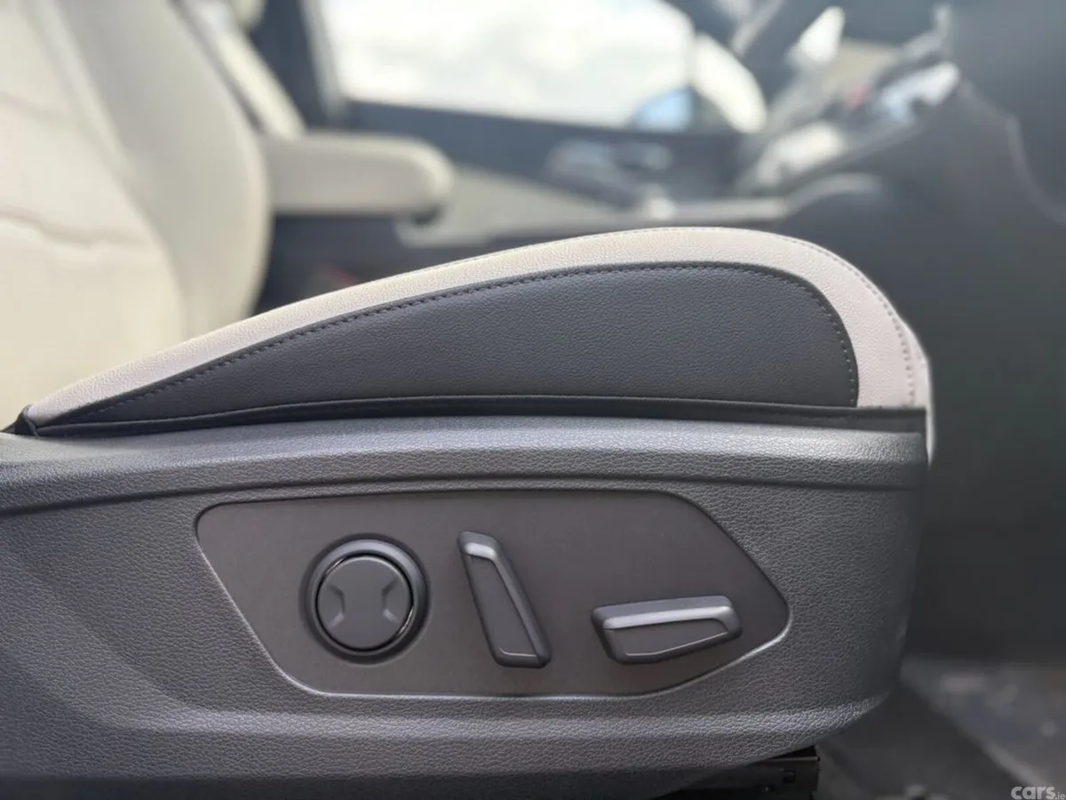Kia Sportage SUV, Petrol Hybrid, 2027, Grey