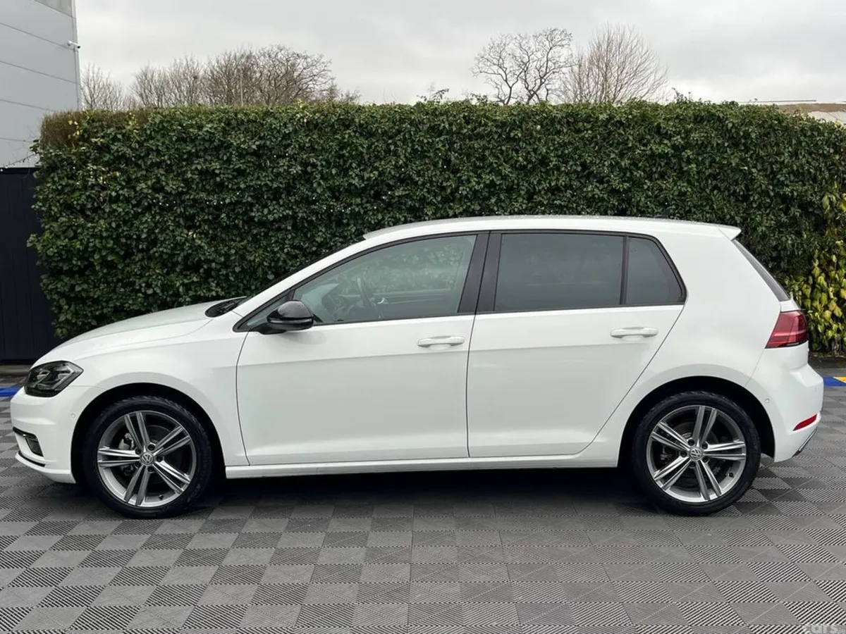 Volkswagen Golf Hatchback, Diesel, 2020, White