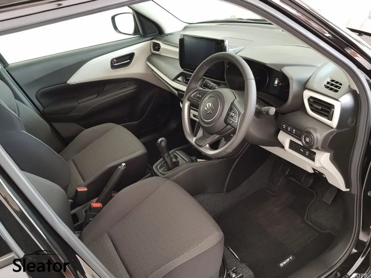 Suzuki Swift Hatchback, Petrol Hybrid, 2027, Black