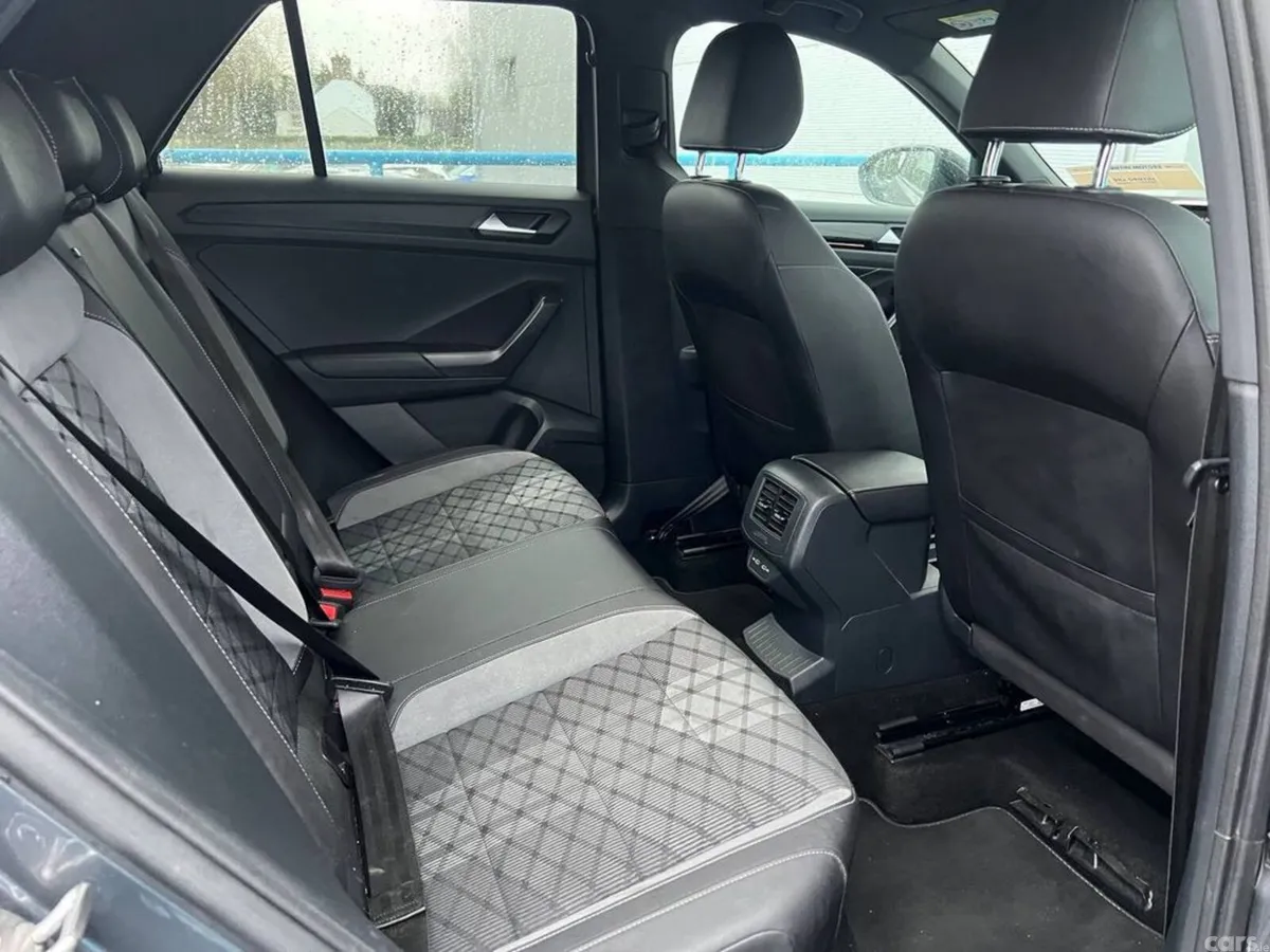 Volkswagen T-Roc SUV, Petrol, 2023, Grey