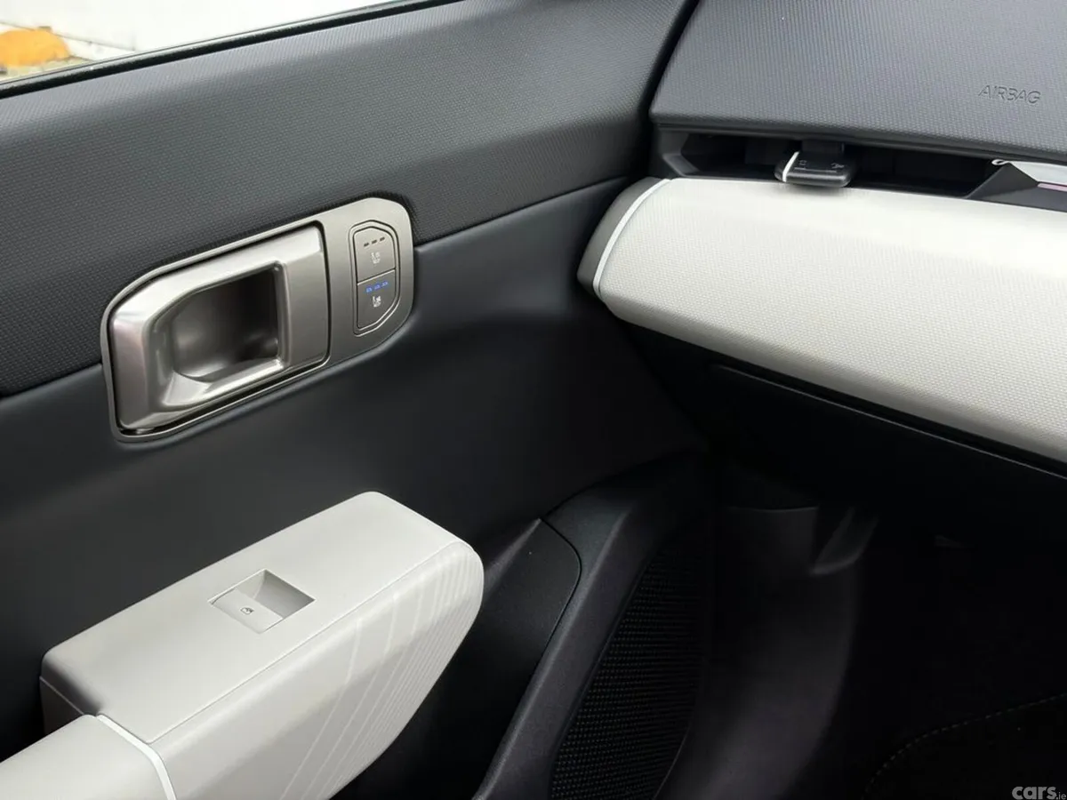 Kia EV4 Saloon, Electric, 2027, Grey