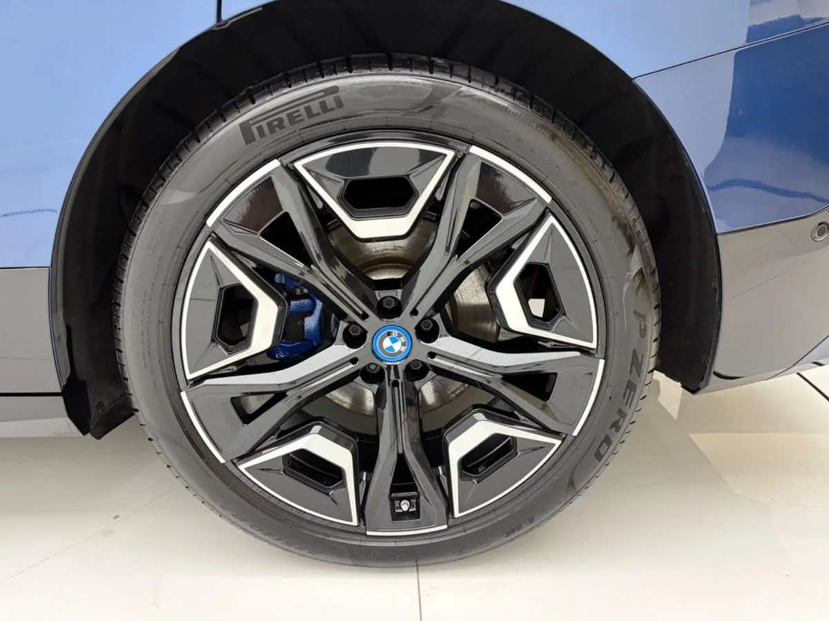 BMW iX Estate, Electric, 2023, Blue