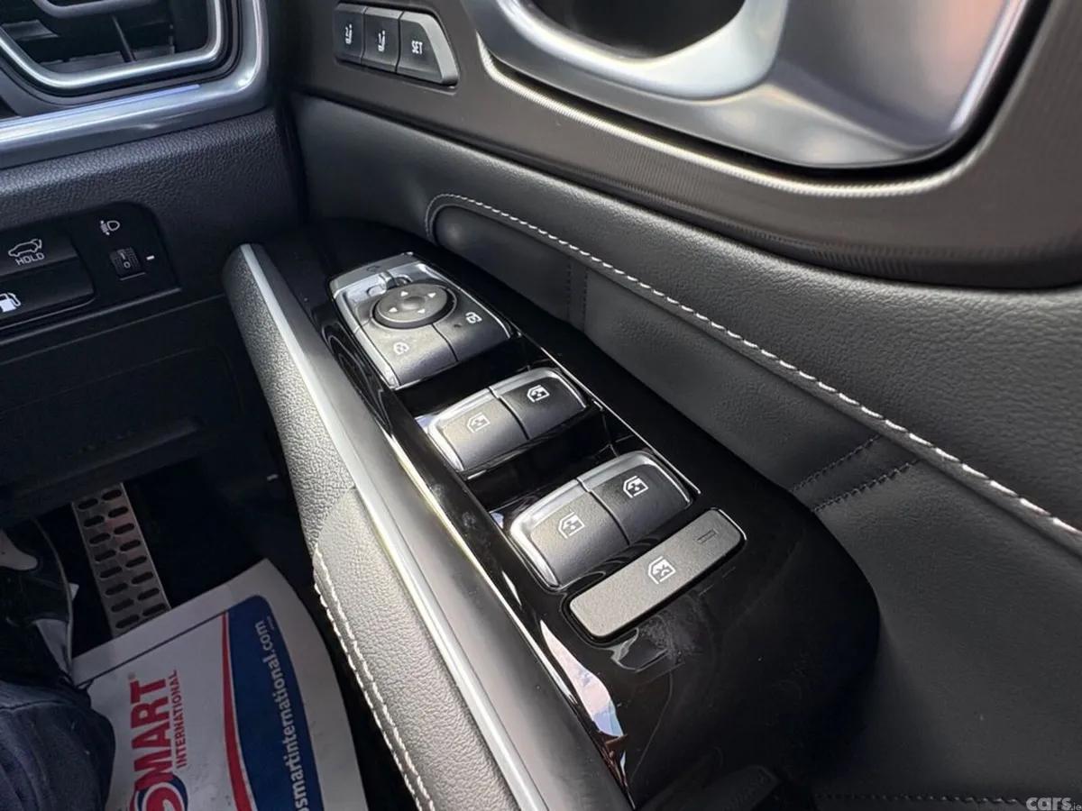 Kia Sorento SUV, Petrol Plug-in Hybrid, 2027, Grey
