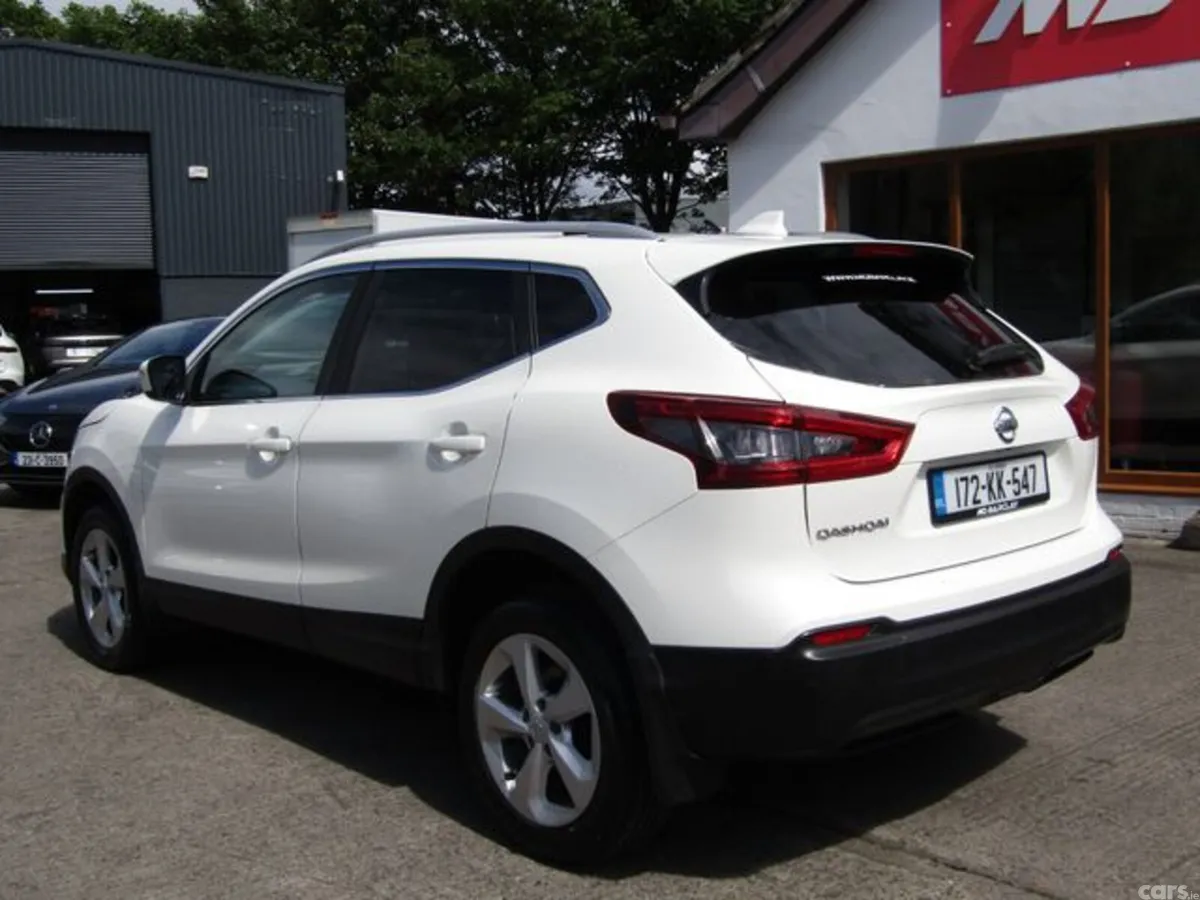 Nissan Qashqai MPV, Diesel, 2017, White