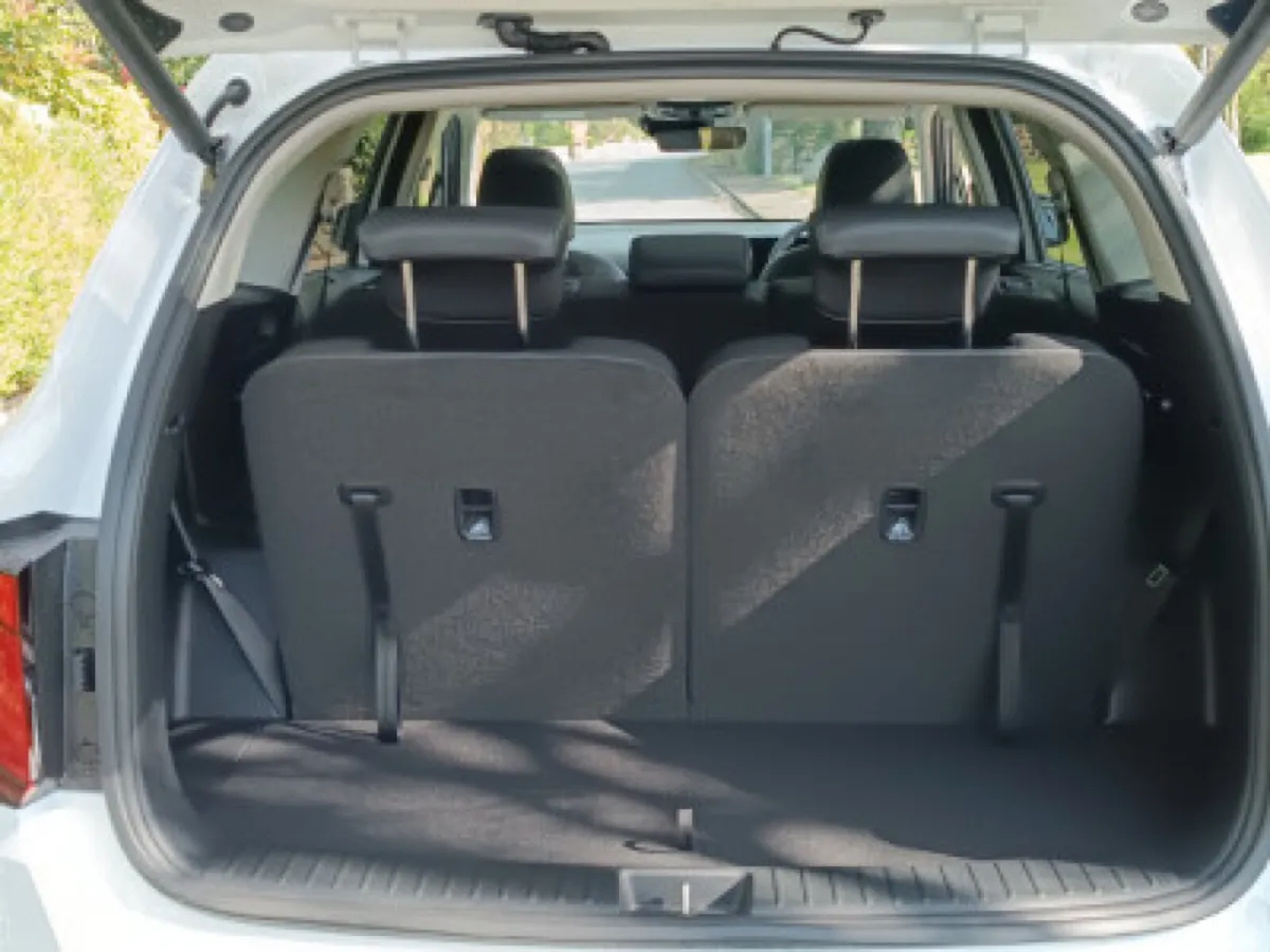 Kia Sorento SUV, Petrol Plug-in Hybrid, 2027, White