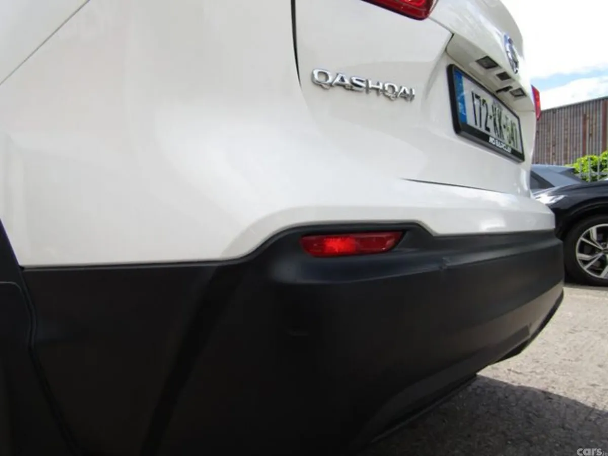 Nissan Qashqai MPV, Diesel, 2017, White