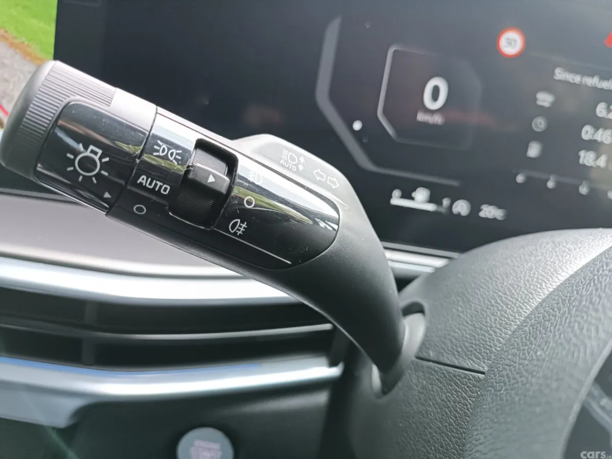 Kia Sorento SUV, Petrol Plug-in Hybrid, 2027, White