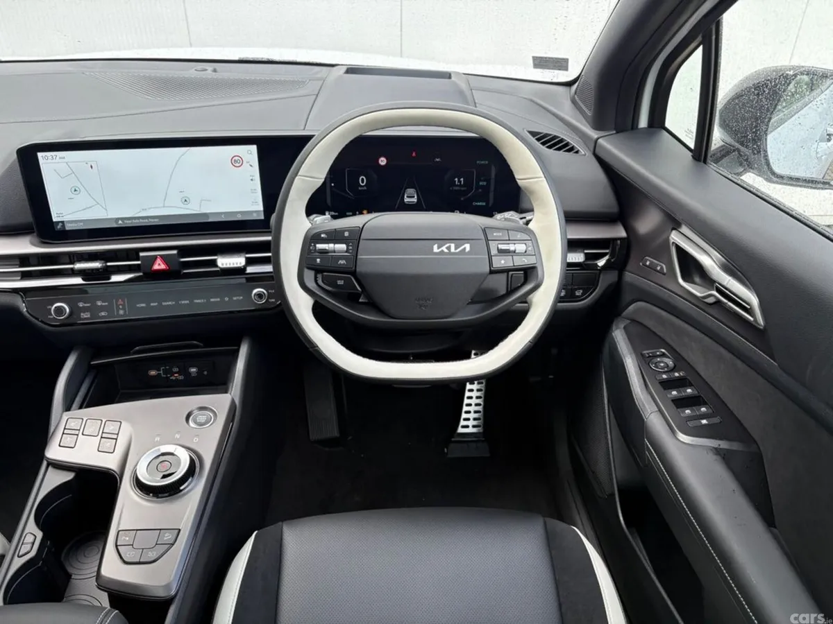 Kia Sportage SUV, Petrol Hybrid, 2027, White