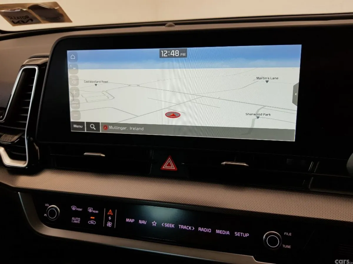 Kia Sportage MPV, Petrol Hybrid, 2022, Grey