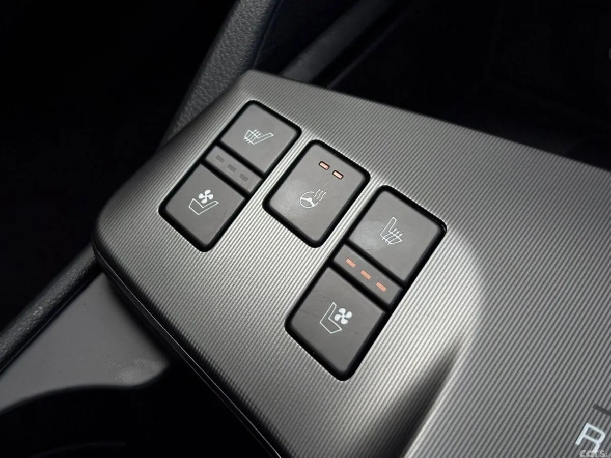 Kia Sportage SUV, Petrol Hybrid, 2027, White