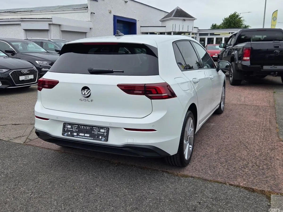 Volkswagen Golf Hatchback, Diesel, 2025, White