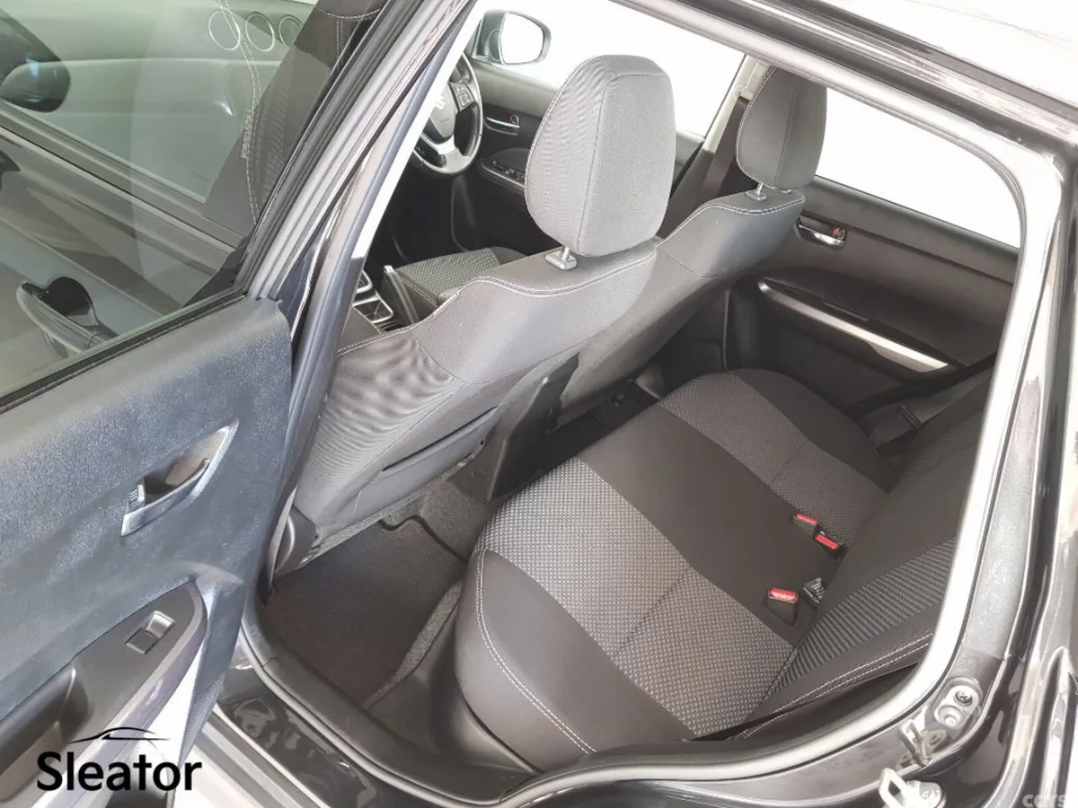 Suzuki Vitara Hatchback, Petrol, 2023, Black