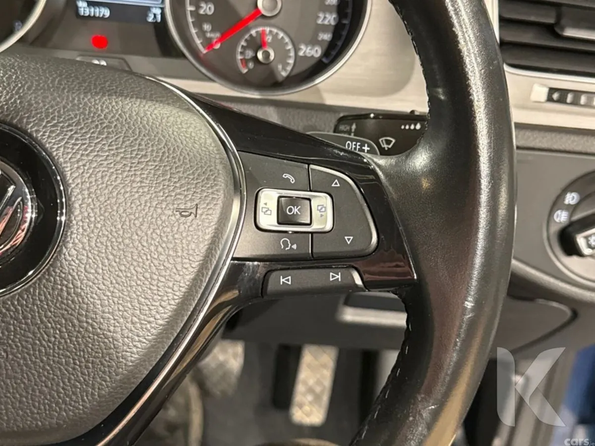 Volkswagen Golf Estate, Petrol, 2017, Blue