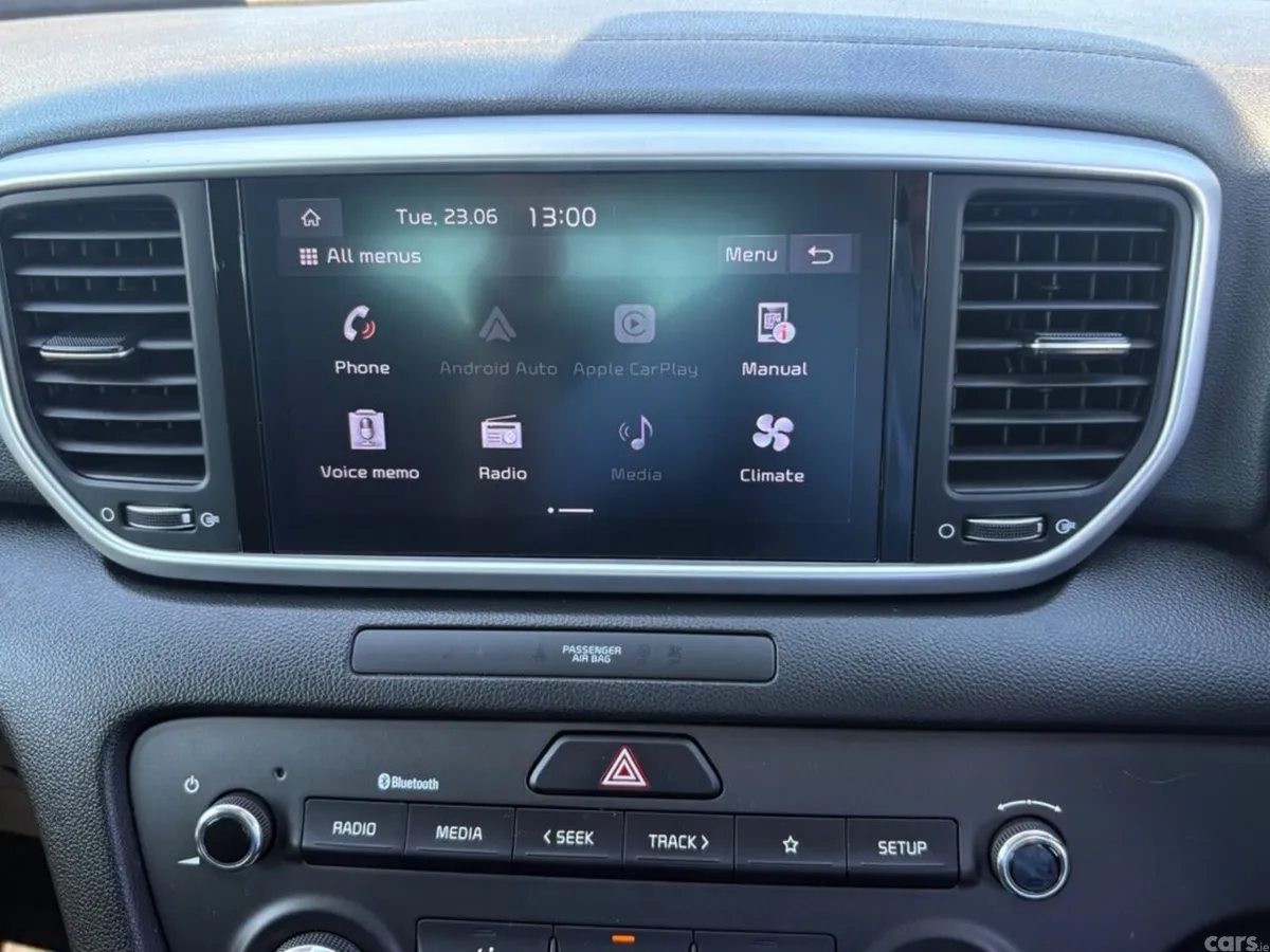 Kia Sportage SUV, Diesel Hybrid, 2021, Blue