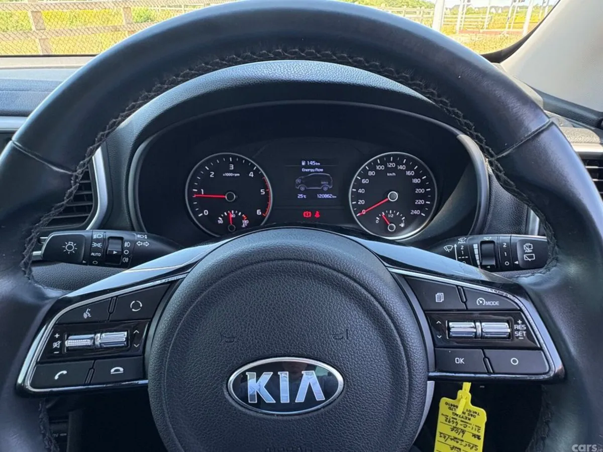 Kia Sportage SUV, Diesel Hybrid, 2021, Blue
