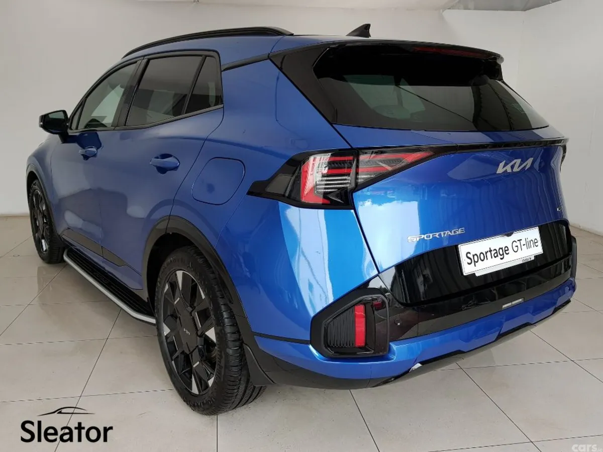 Kia Sportage MPV, Diesel Hybrid, 2025, Blue