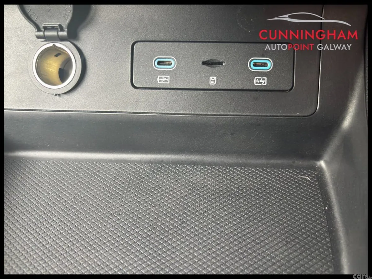 BYD SEALION 5 MPV, Petrol Plug-in Hybrid, 2027, Blue