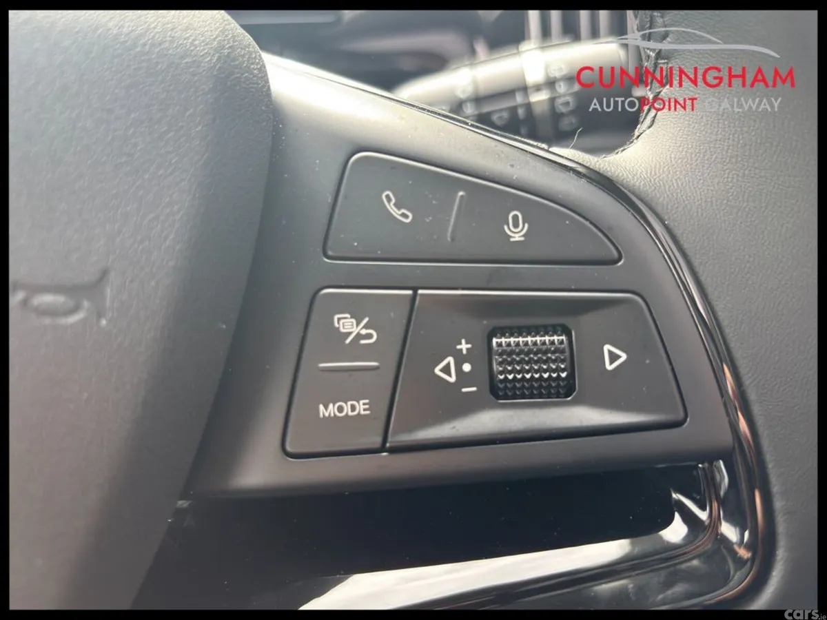 BYD SEALION 5 MPV, Petrol Plug-in Hybrid, 2027, Blue