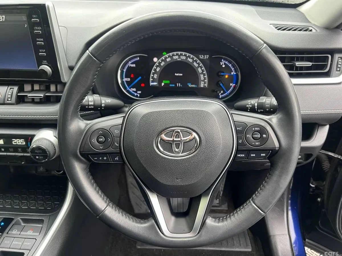 Toyota RAV4 SUV, Petrol Hybrid, 2022, Blue