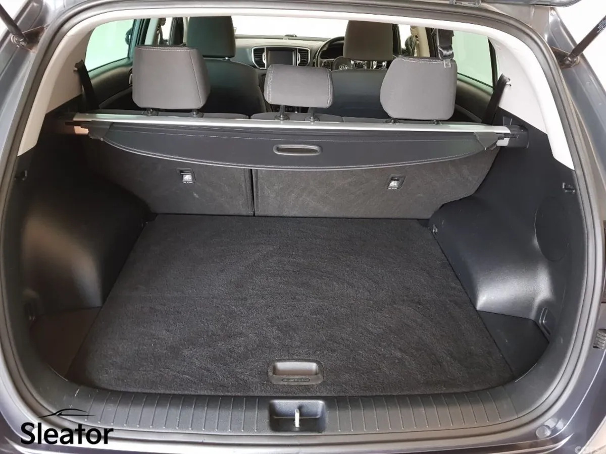Kia Sportage Estate, Diesel, 2017, Silver
