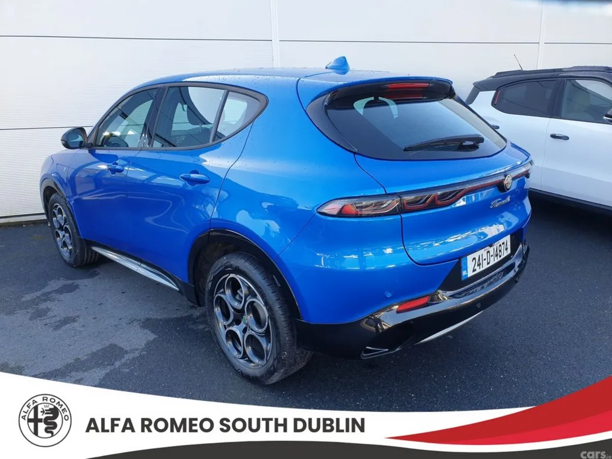 Alfa Romeo Tonale Hatchback, Petrol, 2024, Blue
