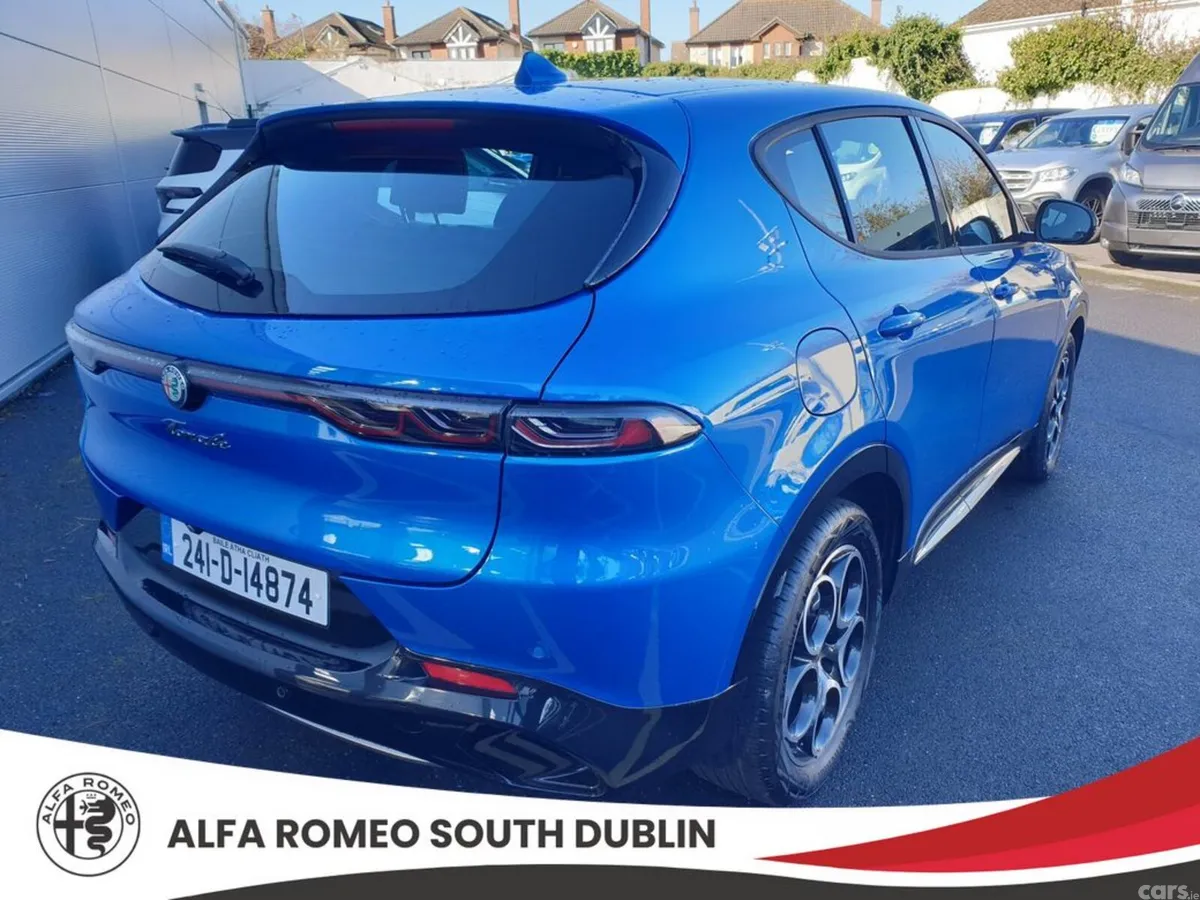 Alfa Romeo Tonale Hatchback, Petrol, 2024, Blue