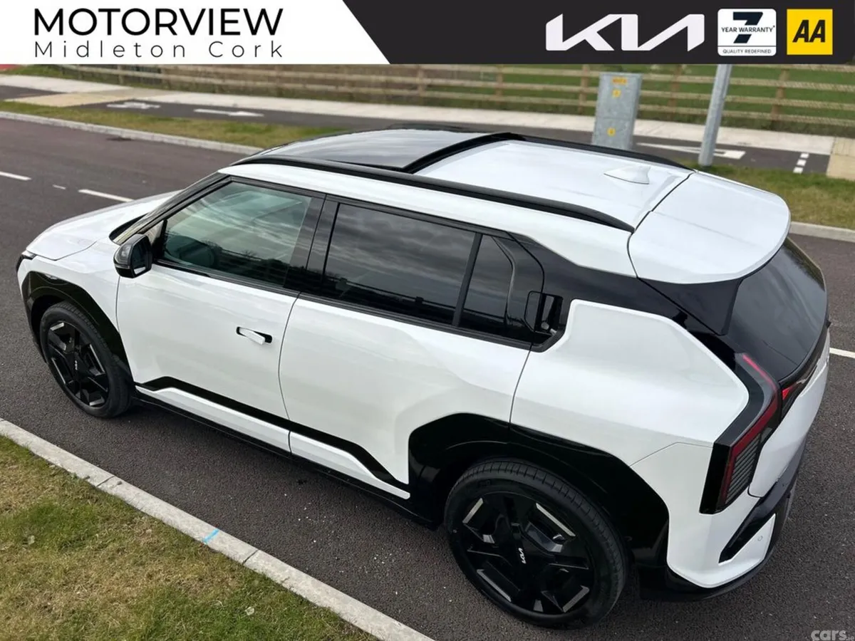 Kia EV3 SUV, Electric, 2027, White