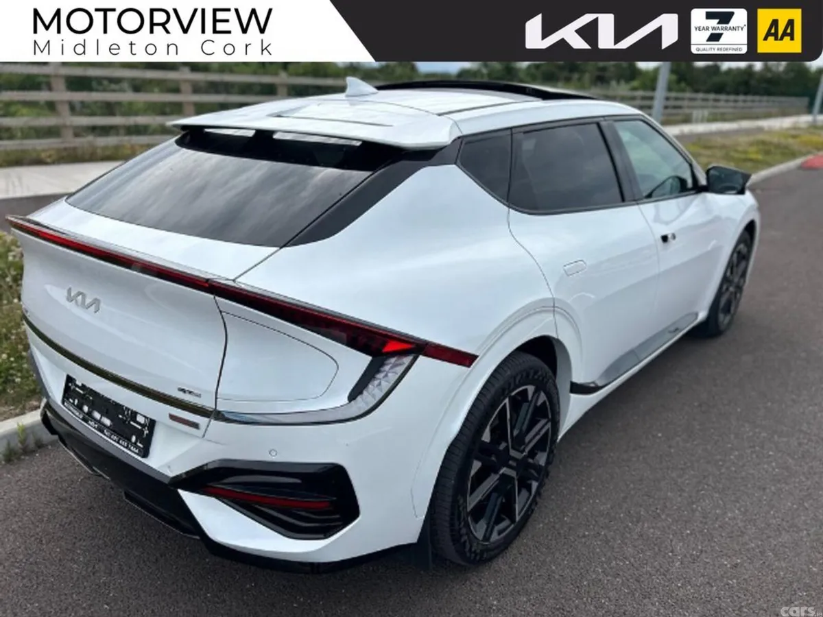 Kia EV6 Hatchback, Electric, 2027, White