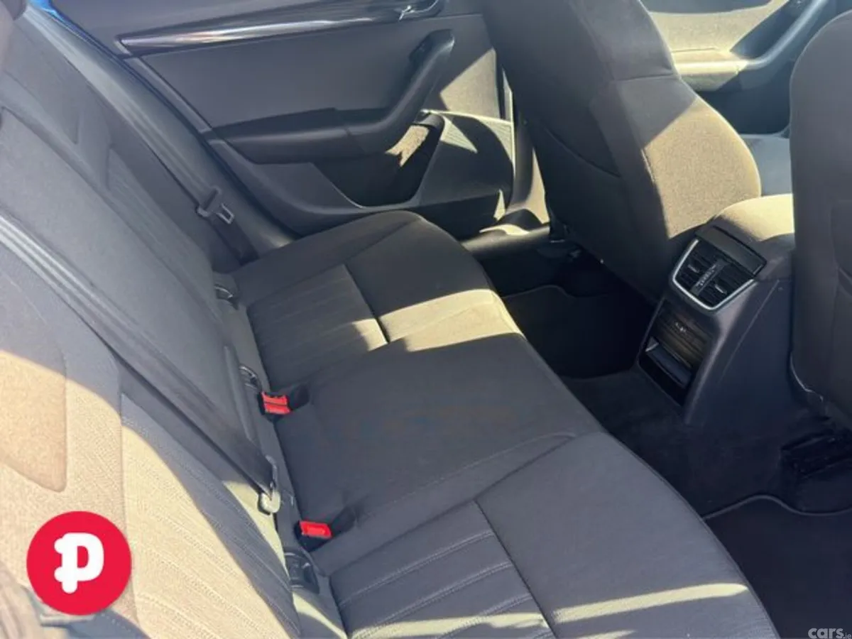 Skoda Octavia Saloon, Diesel, 2020, Blue