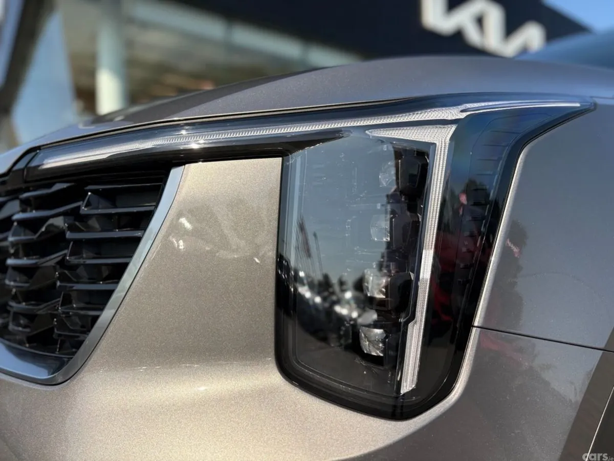 Kia Sorento SUV, Petrol Plug-in Hybrid, 2026, Grey