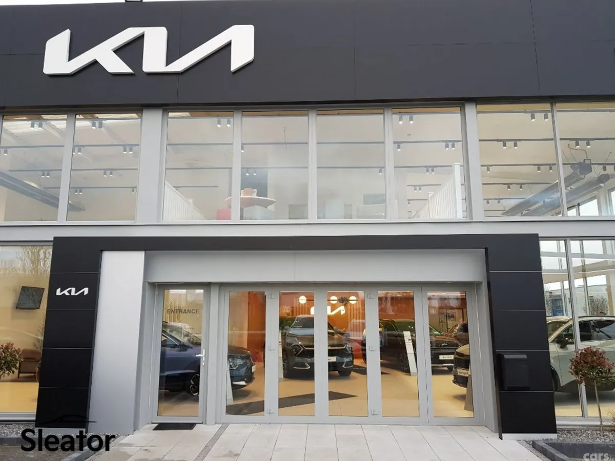 Suzuki Vitara Hatchback, Petrol Hybrid, 2025, Grey