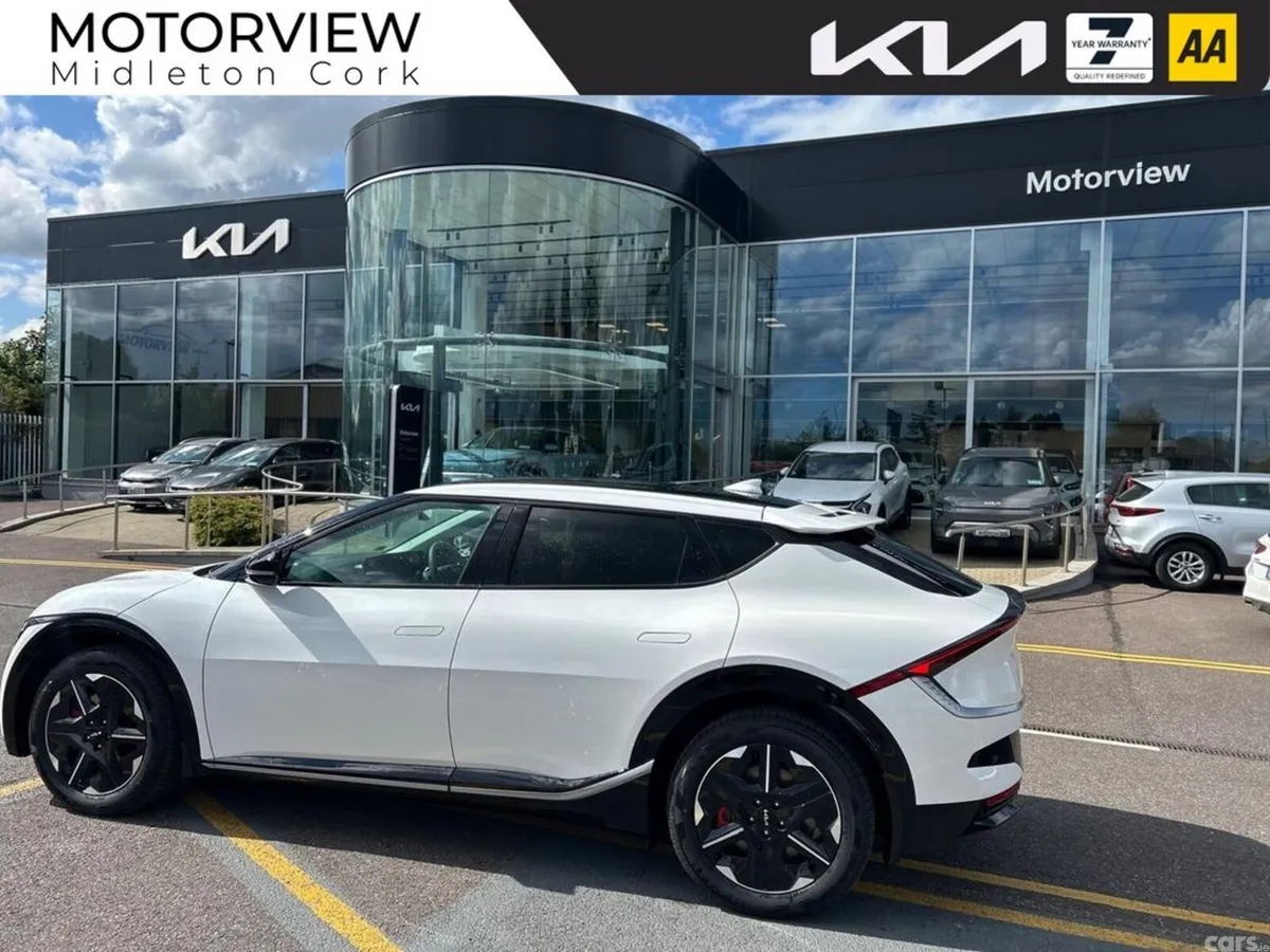 Kia EV6 Hatchback, Electric, 2027, White
