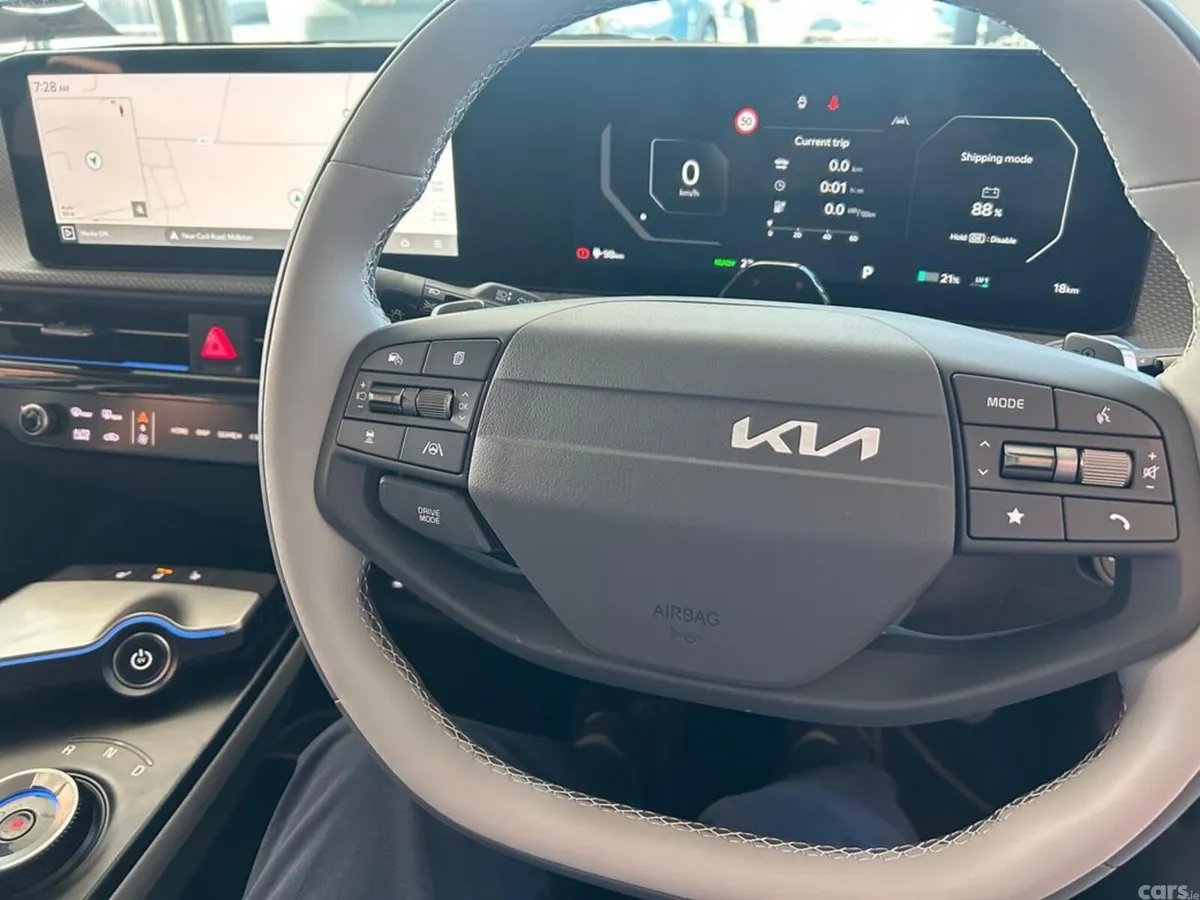 Kia EV6 Hatchback, Electric, 2027, White