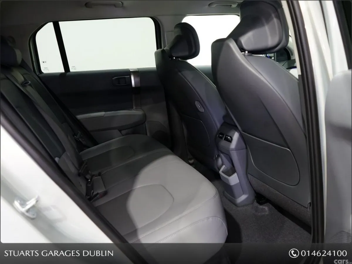 Kia EV3 SUV, Electric, 2027, Silver