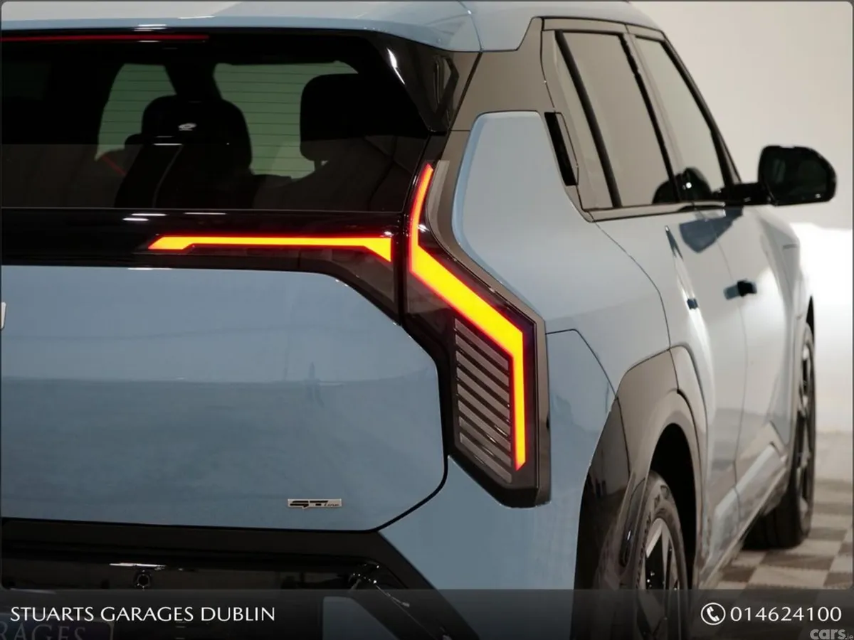 Kia EV3 SUV, Electric, 2027, Blue