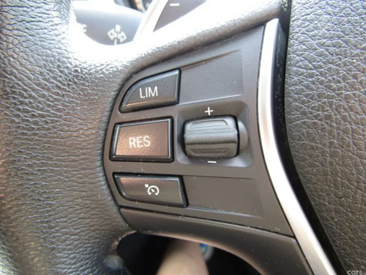BMW 3-Series Saloon, Petrol Plug-in Hybrid, 2016, White