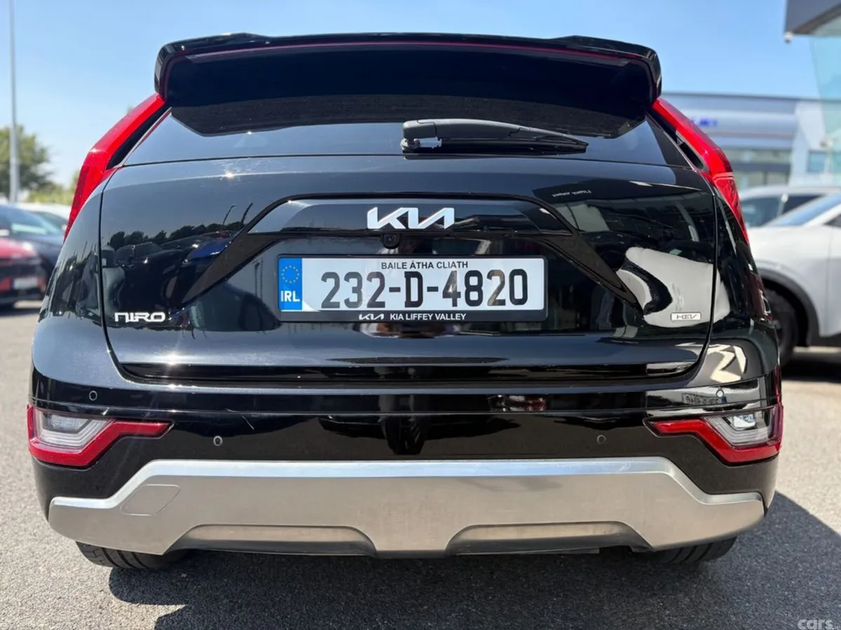 Kia Niro Estate, Petrol Hybrid, 2023, Black