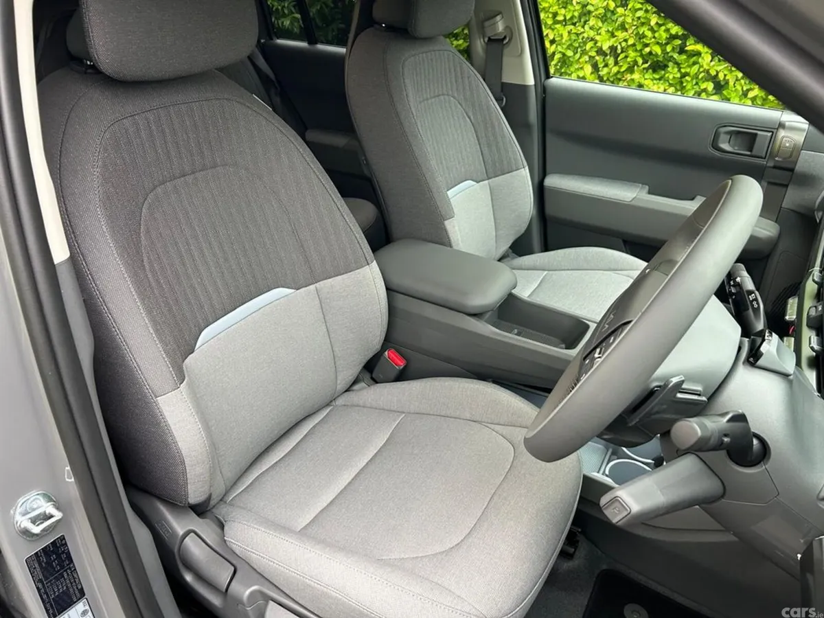 Kia EV3 SUV, Electric, 2027, Grey