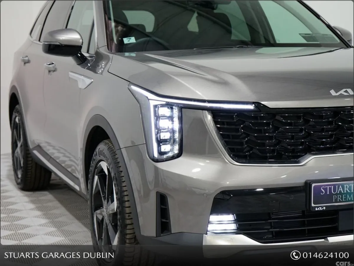 Kia Sorento SUV, Petrol Plug-in Hybrid, 2027, Grey