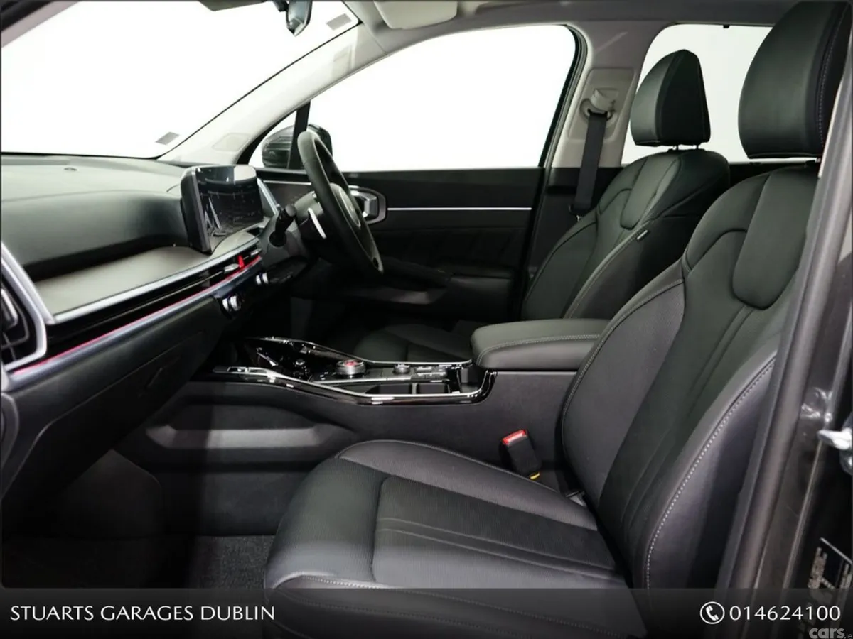 Kia Sorento SUV, Petrol Plug-in Hybrid, 2027, Grey