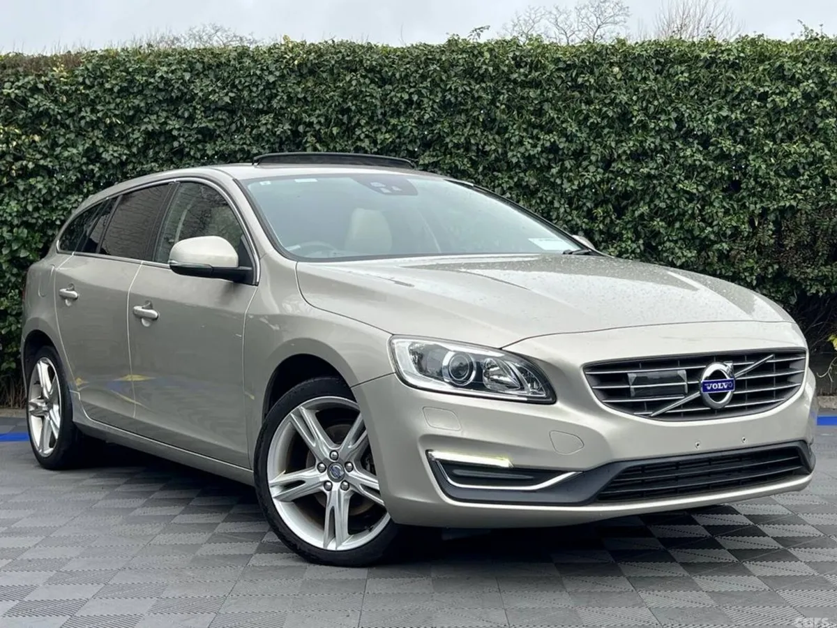Volvo V60 Estate, Diesel, 2017, Gold