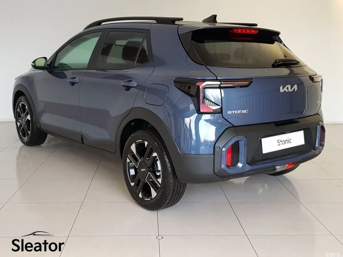Kia Stonic SUV, Petrol Hybrid, 2026, Blue