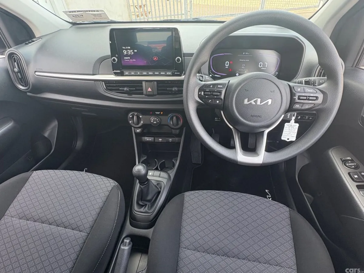 Kia Picanto Hatchback, Petrol, 2027, Silver